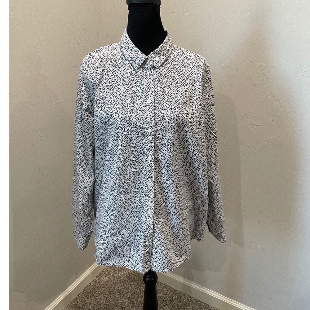 Gap Womens Boyfriend Fit Cotton Button Down Shirt Navy White Floral Size Medium